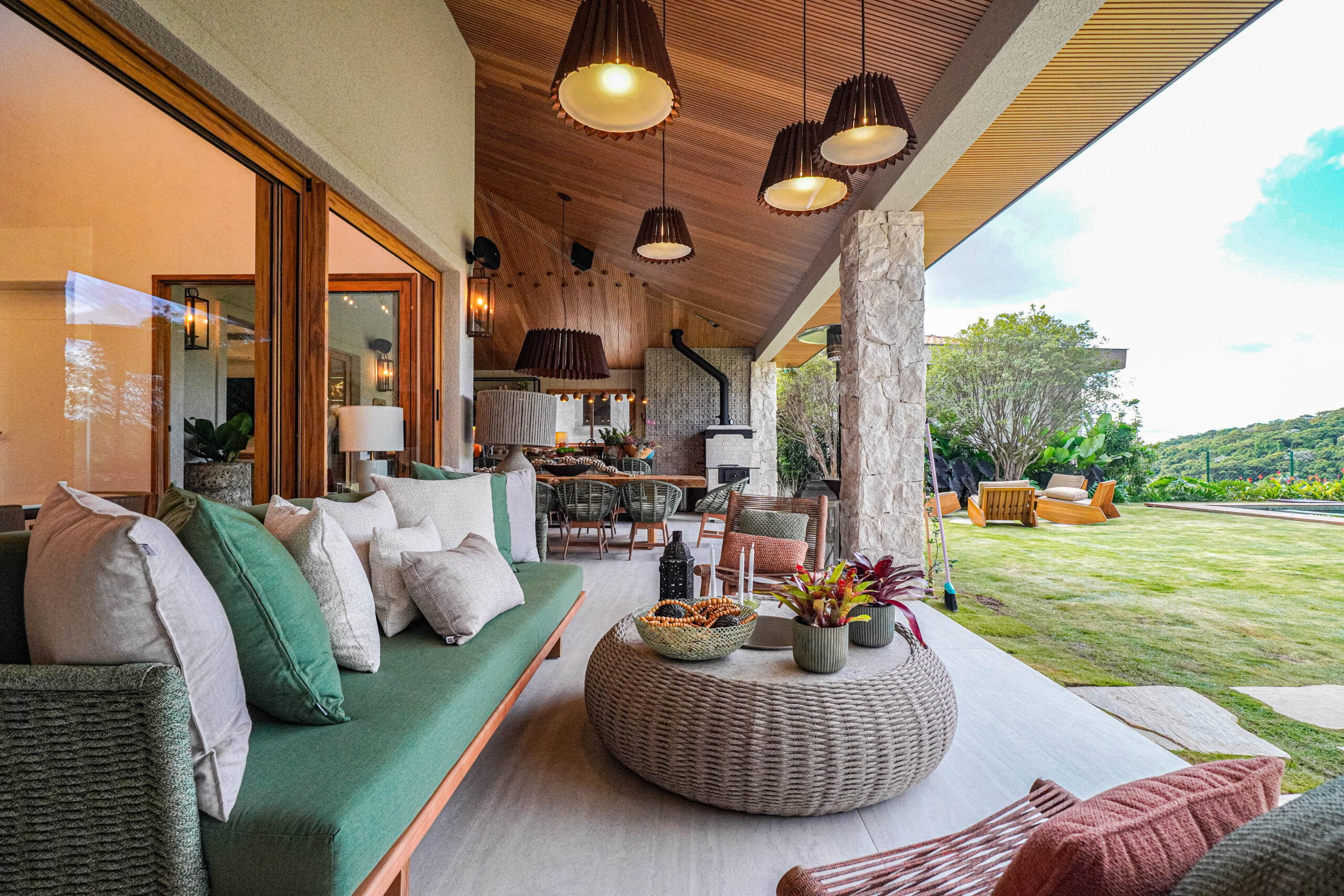 Casa-Tambore10-area-externa-Leonice-Alves